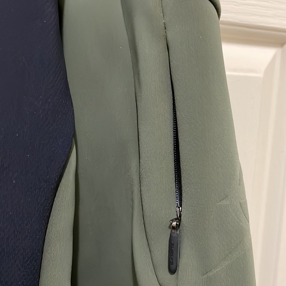 Sugoi green and black jacket (sz lg) - Picture 9 of 12